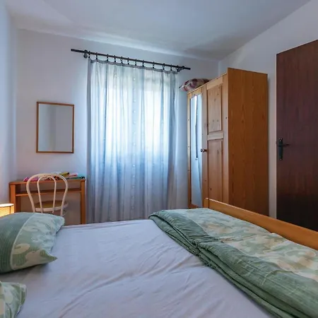 Lovely Apartment In Rovinj With Kitchen Rovinj