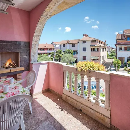 Lovely Apartment In Rovinj With Kitchen Apartment Rovinj